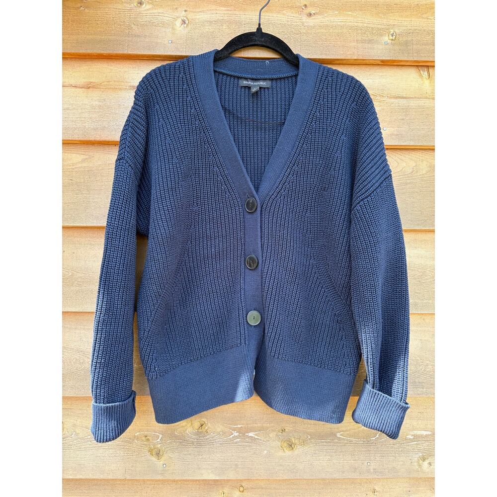 Banana Republic navy blue cable knit vneck button sweater